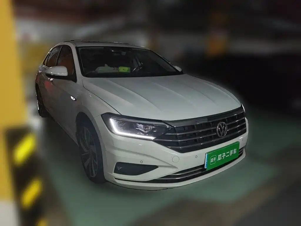 Volkswagen Sagitar — миниатюра 3