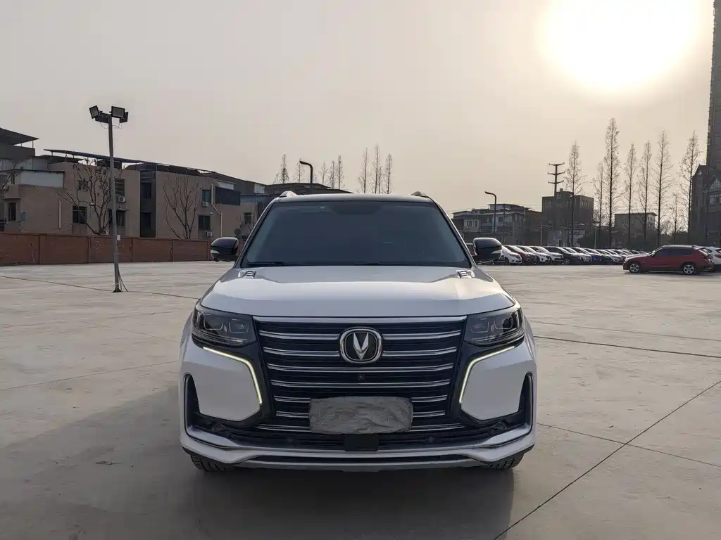 CHANGAN CS95