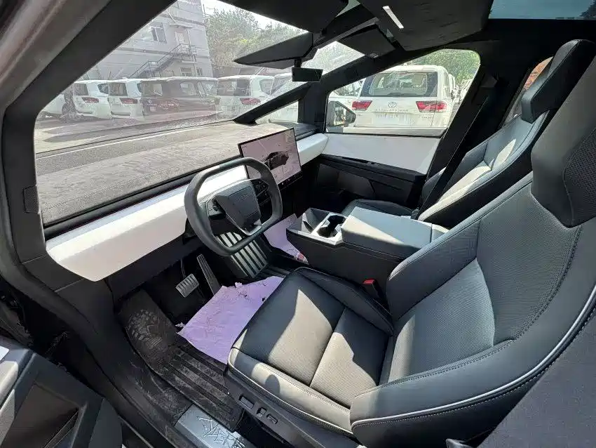 Tesla Cybertruck 2024 Electric