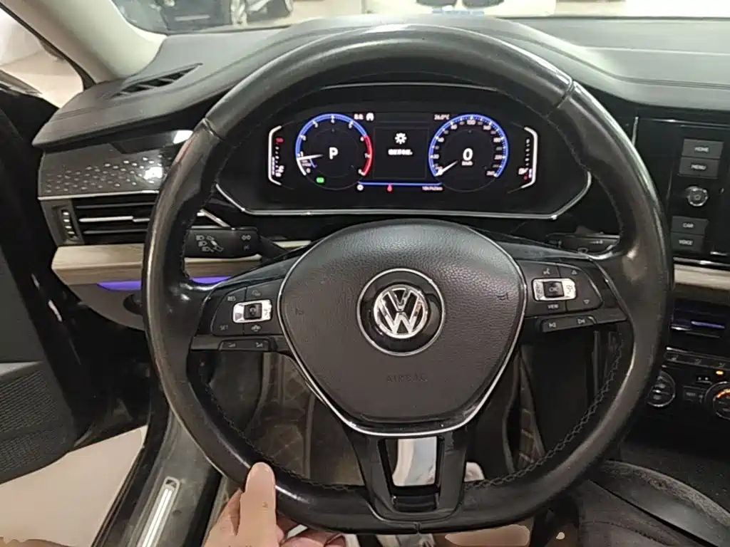 Volkswagen Passat — миниатюра 11