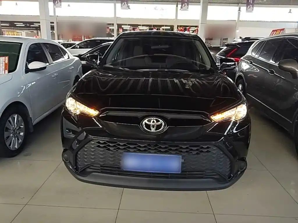 Toyota Frontlander — миниатюра 3