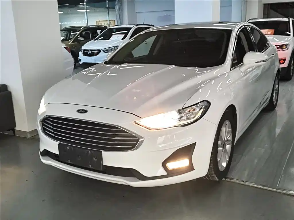 Ford Mondeo 2020 EcoBoost 200 Fashion