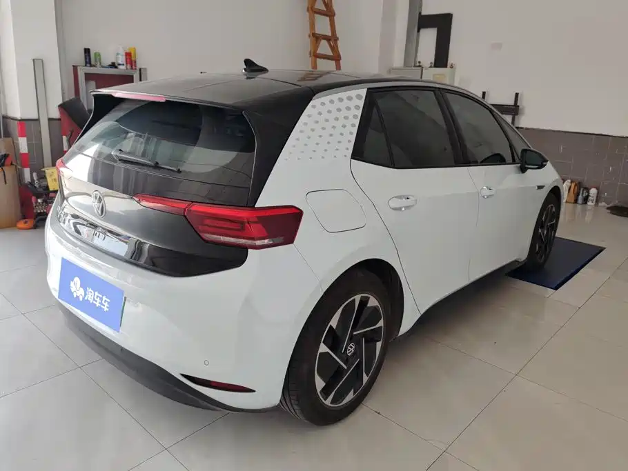 Volkswagen ID.3 — миниатюра 3
