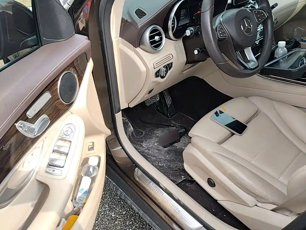 Mercedes-Benz GLC — миниатюра 16