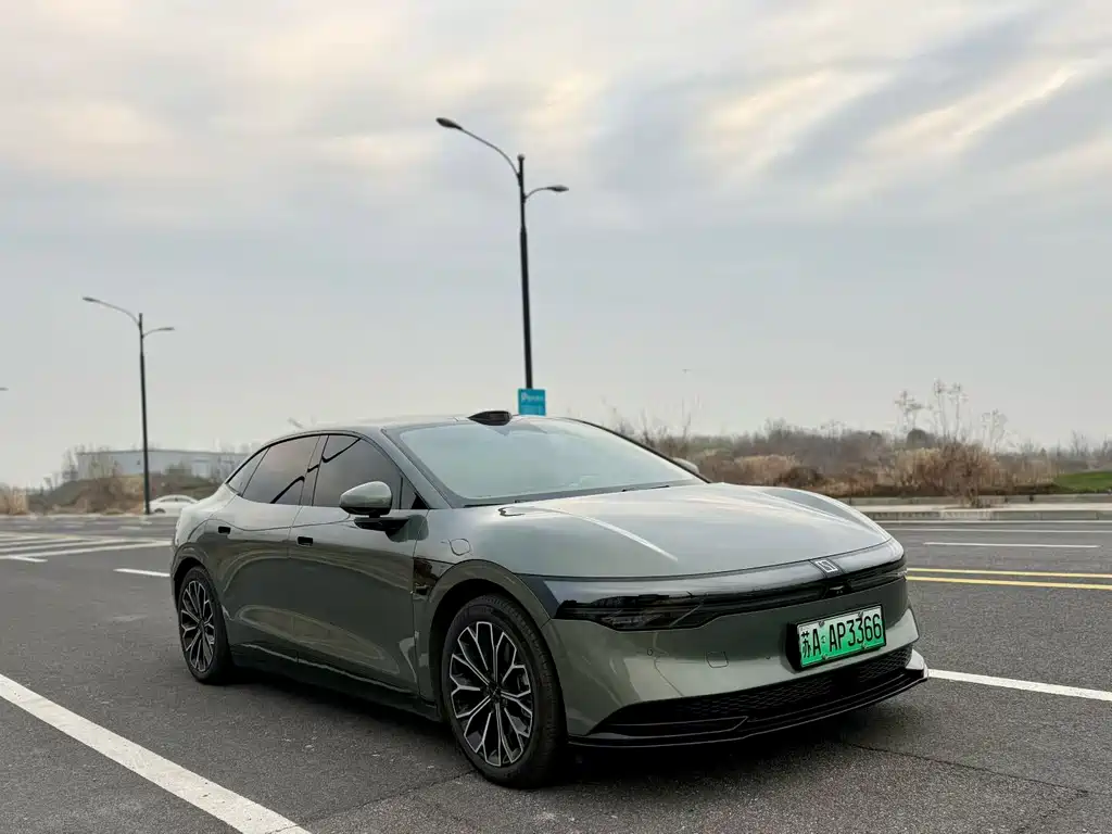 ZEEKR EXTREME KRYPTON 007