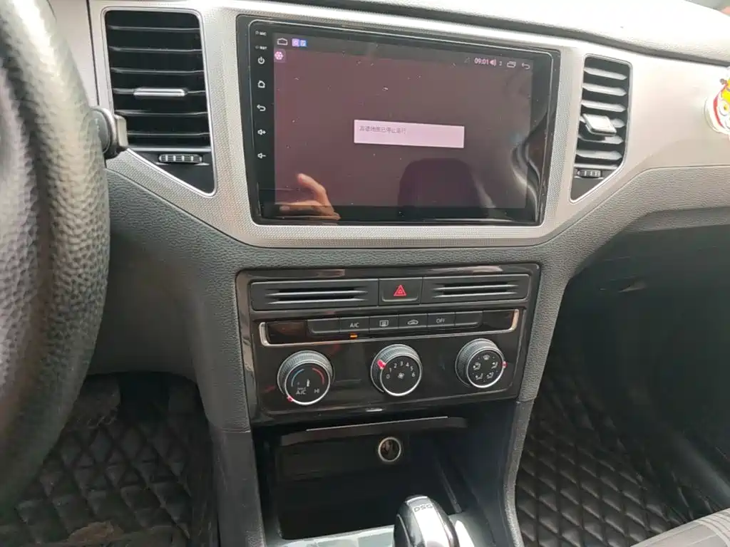 Volkswagen Golf Sportsvan — миниатюра 13