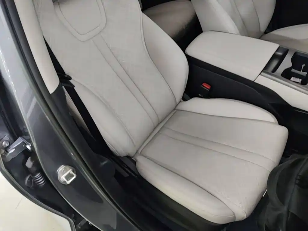 BYD Yuan UP — миниатюра 25