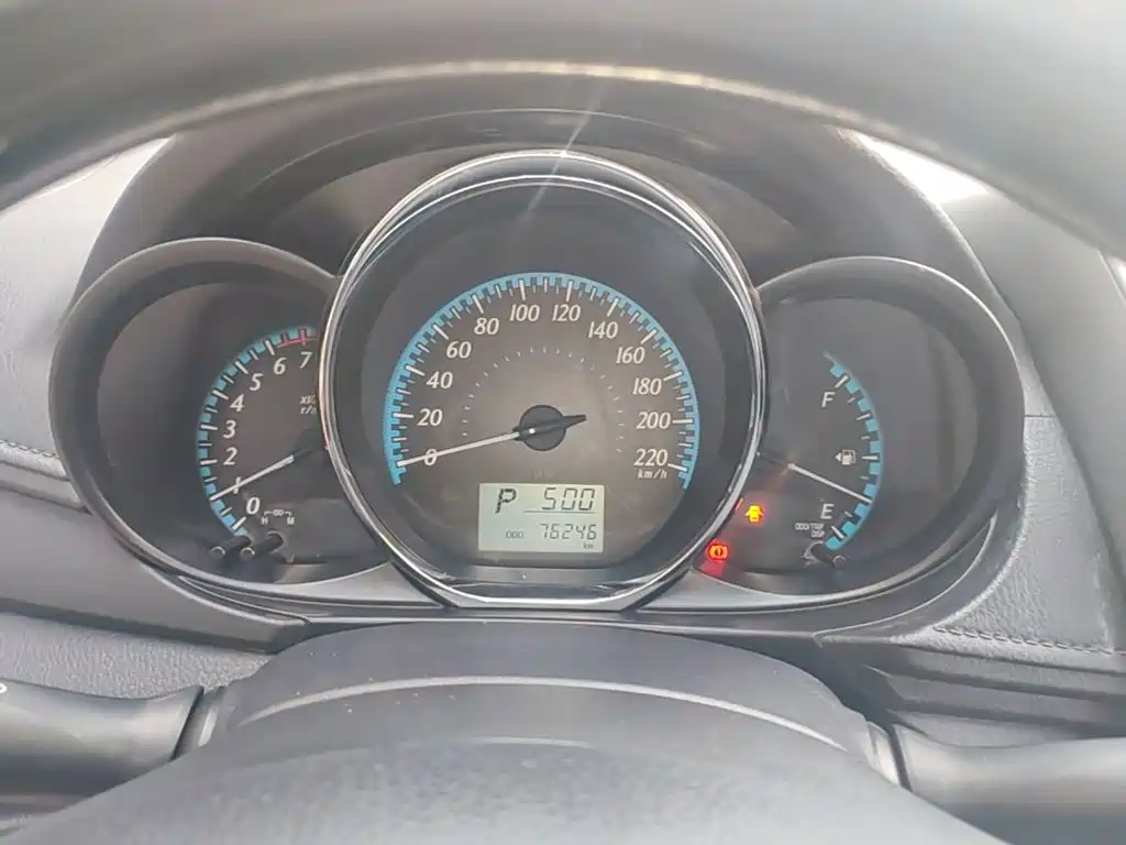 Toyota Yaris L — миниатюра 12