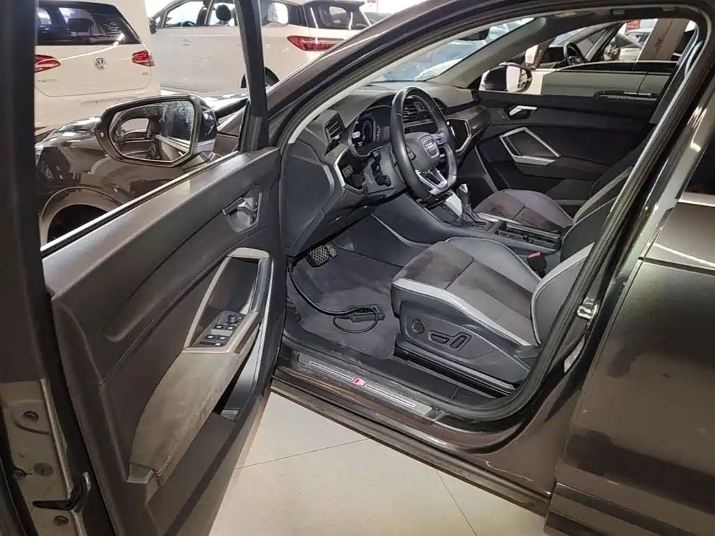 Audi Q3 — миниатюра 16