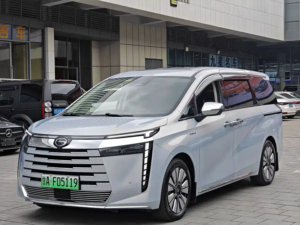 GAC Motor E8 Hybrid 2024