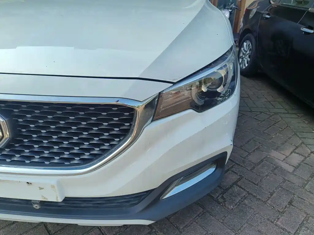 MG ZS — миниатюра 24
