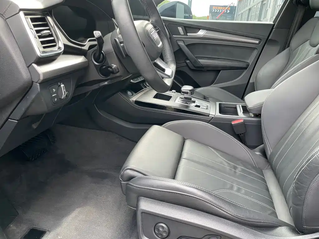 Audi Q5L — миниатюра 7