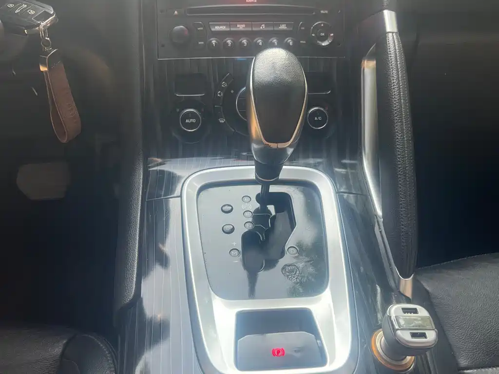 Peugeot 3008 — миниатюра 8
