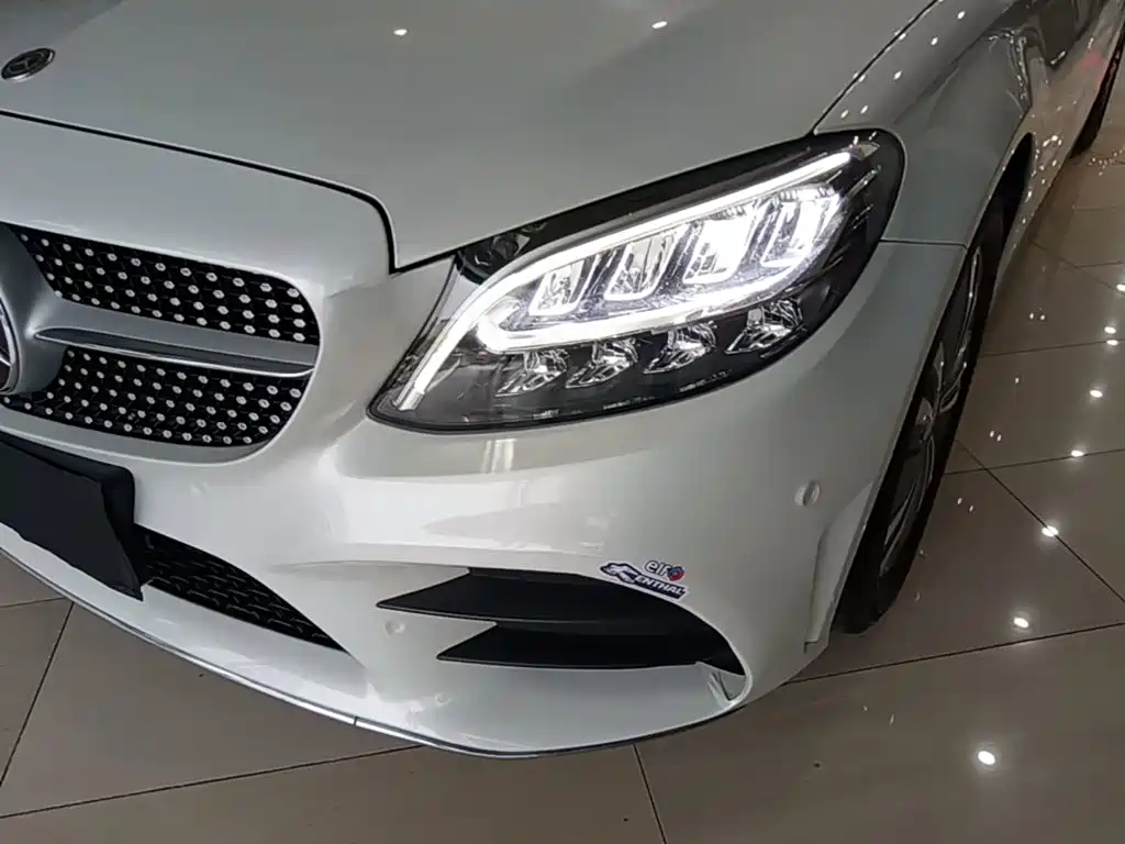 Mercedes-Benz C-Class — миниатюра 24