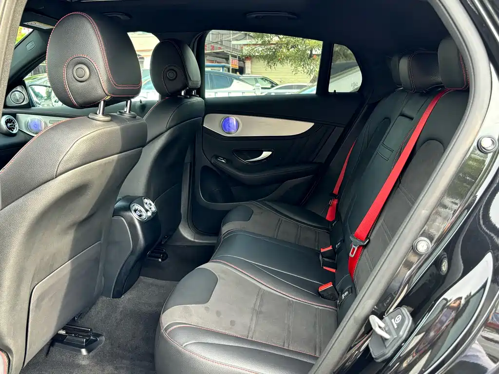 Mercedes-Benz GLC Coupe AMG — миниатюра 9
