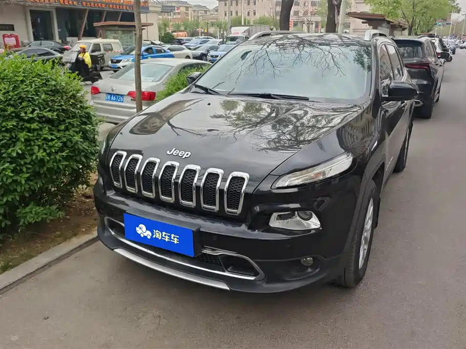 Jeep Cherokee 2016