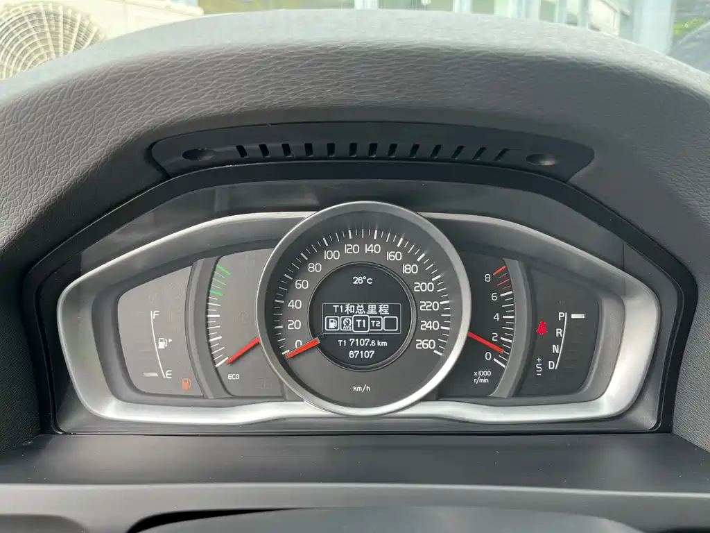 Volvo S60 — миниатюра 6