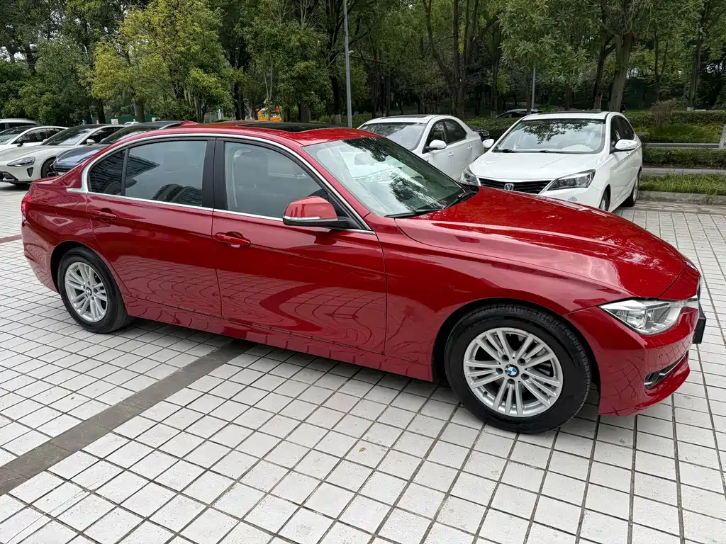 BMW 3 Series — миниатюра 2