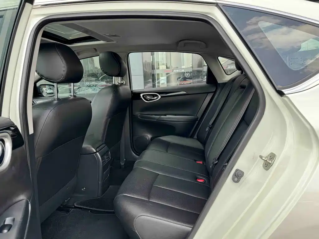 Nissan Sylphy — миниатюра 6