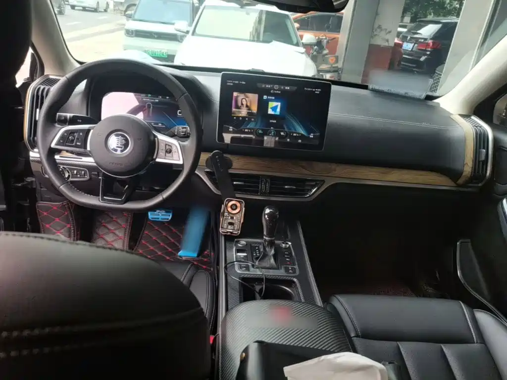 BYD Tang — миниатюра 10