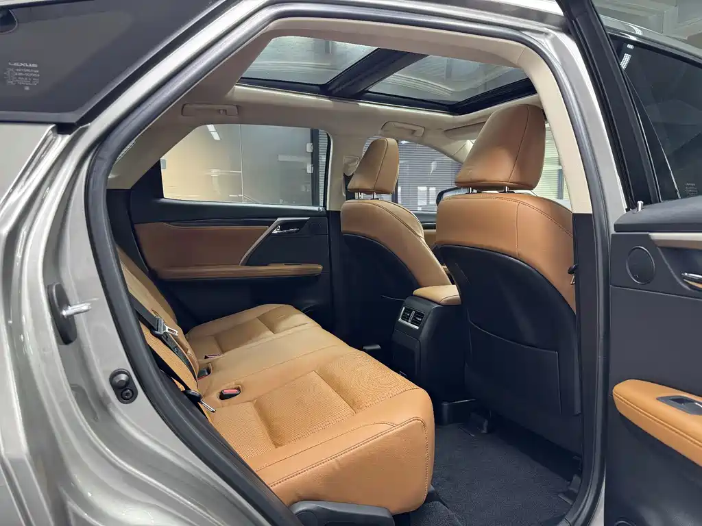 Lexus RX — миниатюра 15