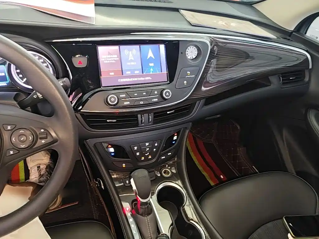 Buick Envision Plus — миниатюра 10