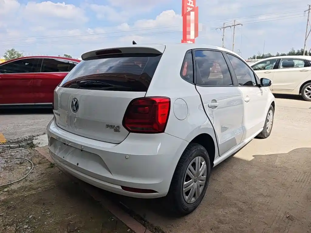 Volkswagen Polo — миниатюра 7