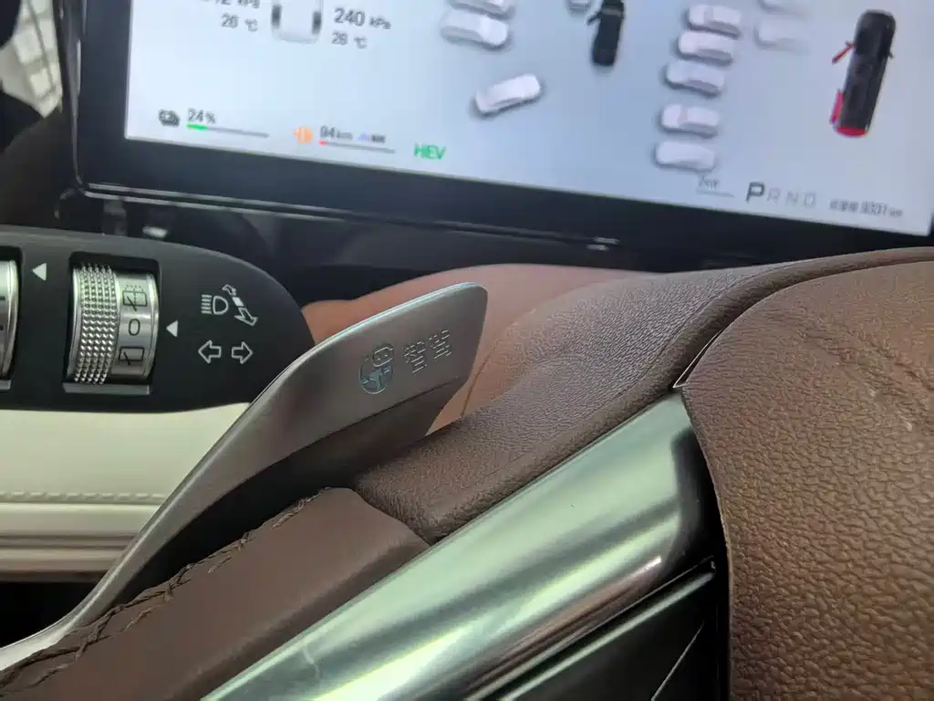 BYD Xia — миниатюра 23
