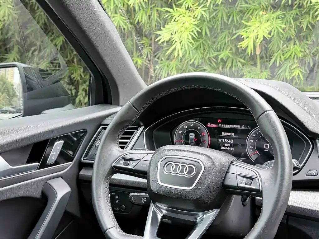 Audi Q5L — миниатюра 8