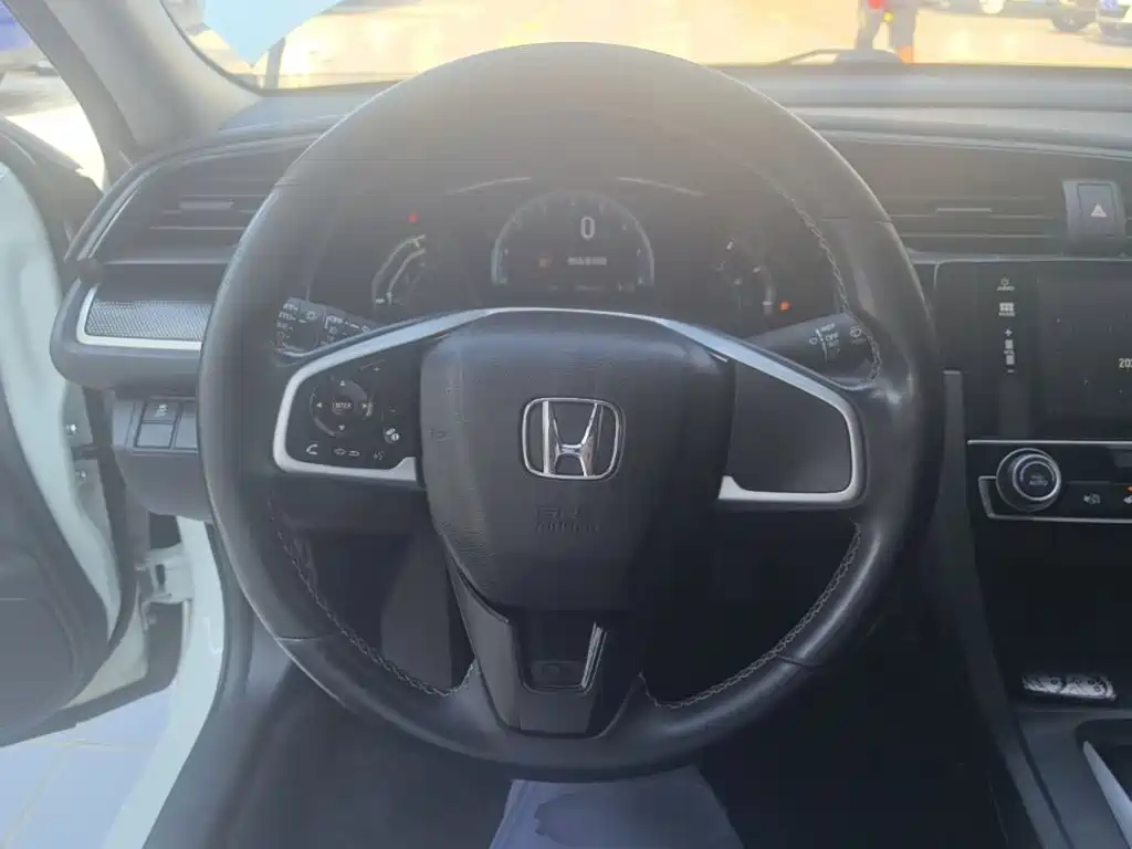 Honda Civic — миниатюра 11