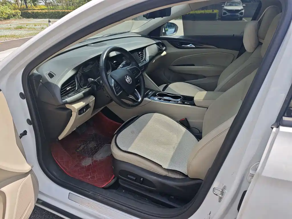 Buick Regal — миниатюра 4