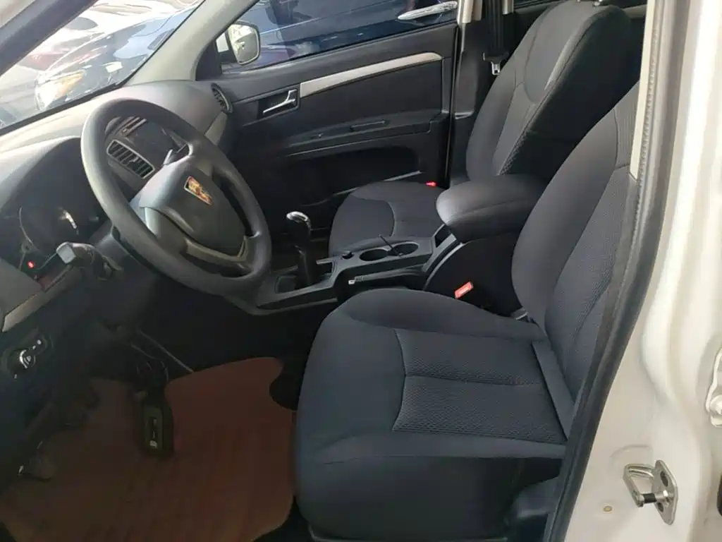 Roewe 350 — миниатюра 15