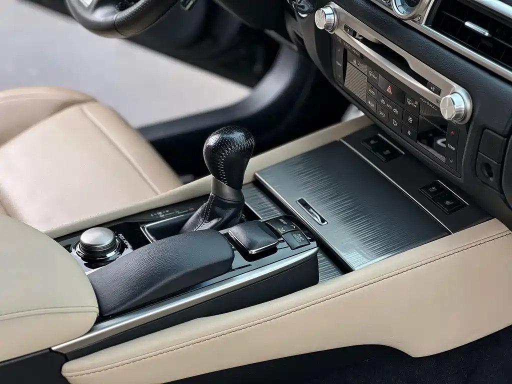 Lexus GS — миниатюра 7