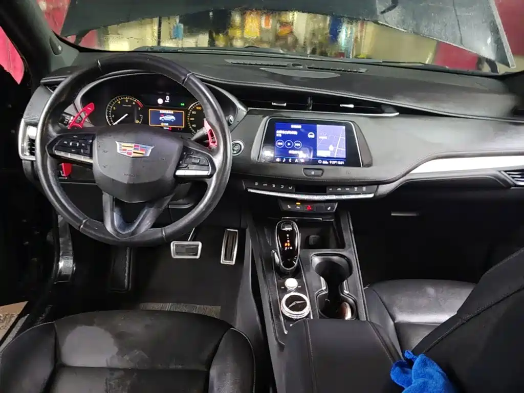 Cadillac XT4 — миниатюра 10