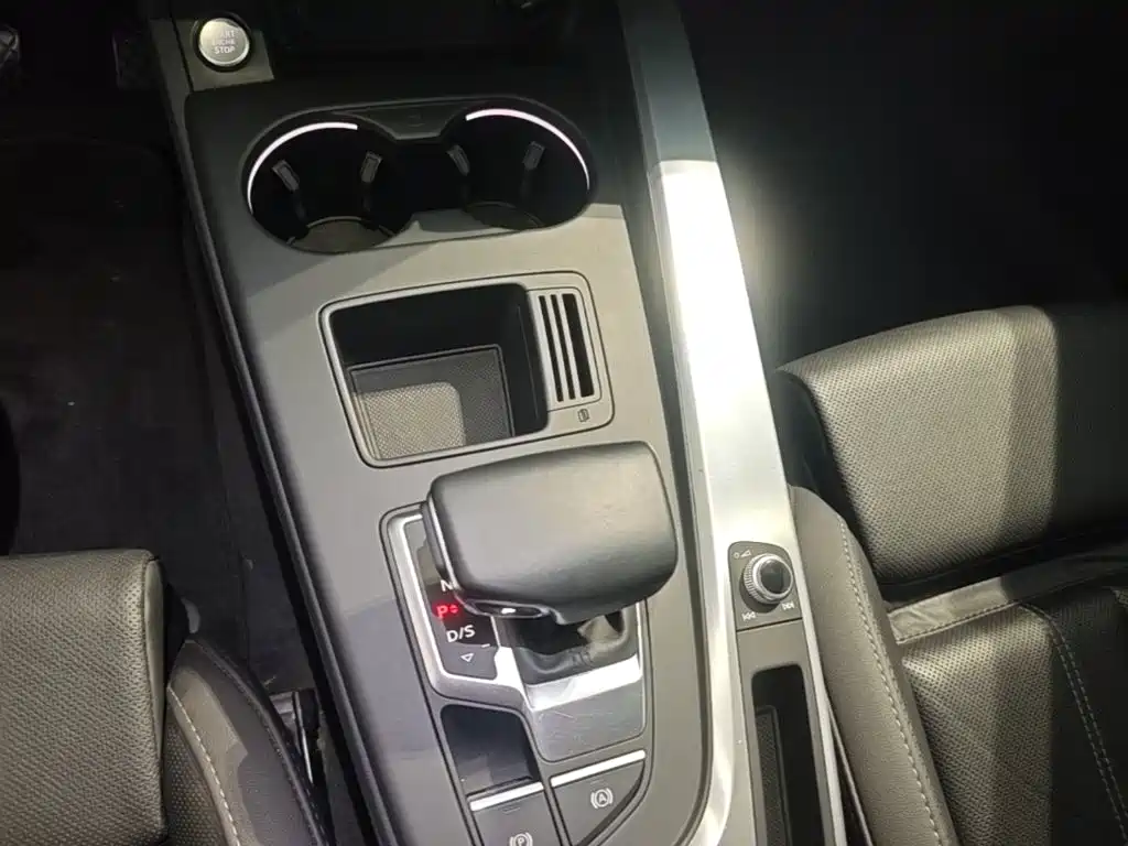 Audi A4L — миниатюра 19