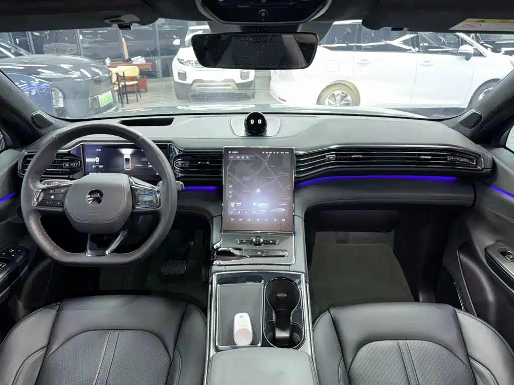 NIO EC6 — миниатюра 12