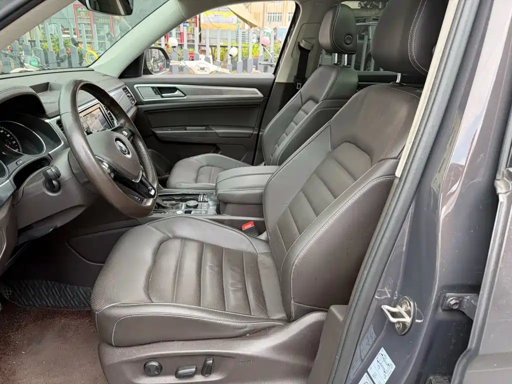 Volkswagen Teramont — миниатюра 8