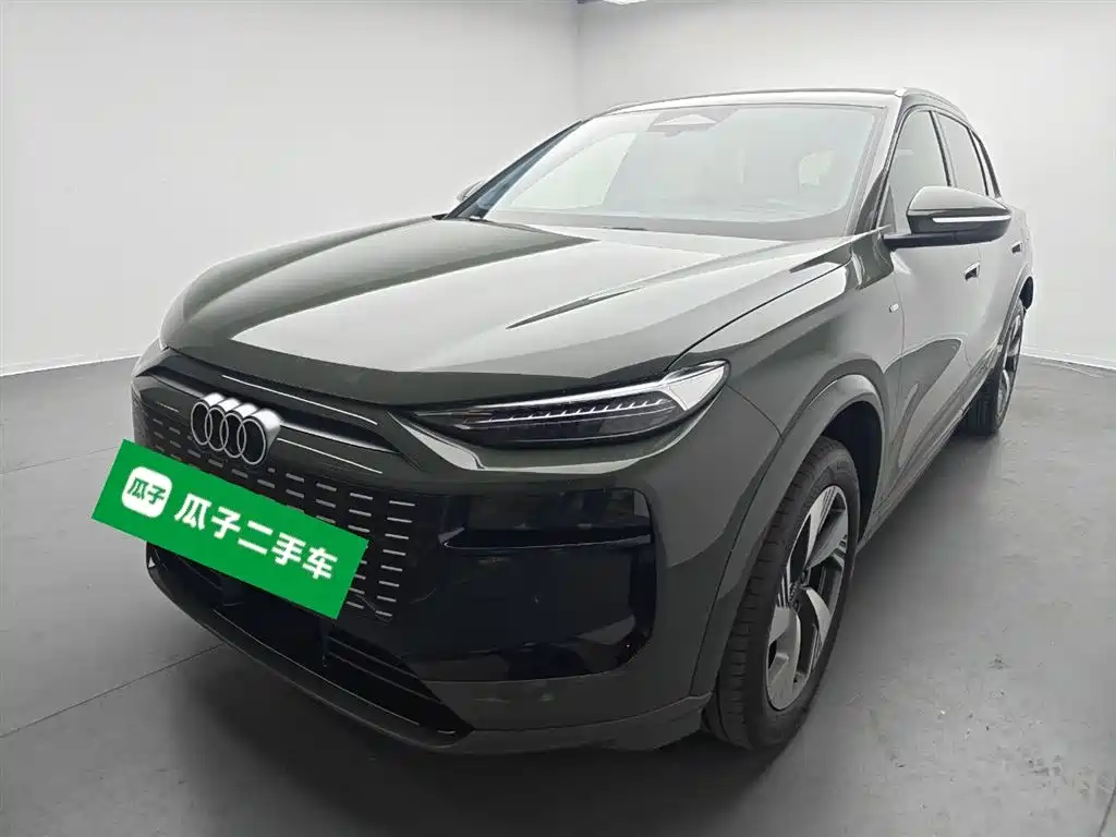 Audi Q6L e-tron