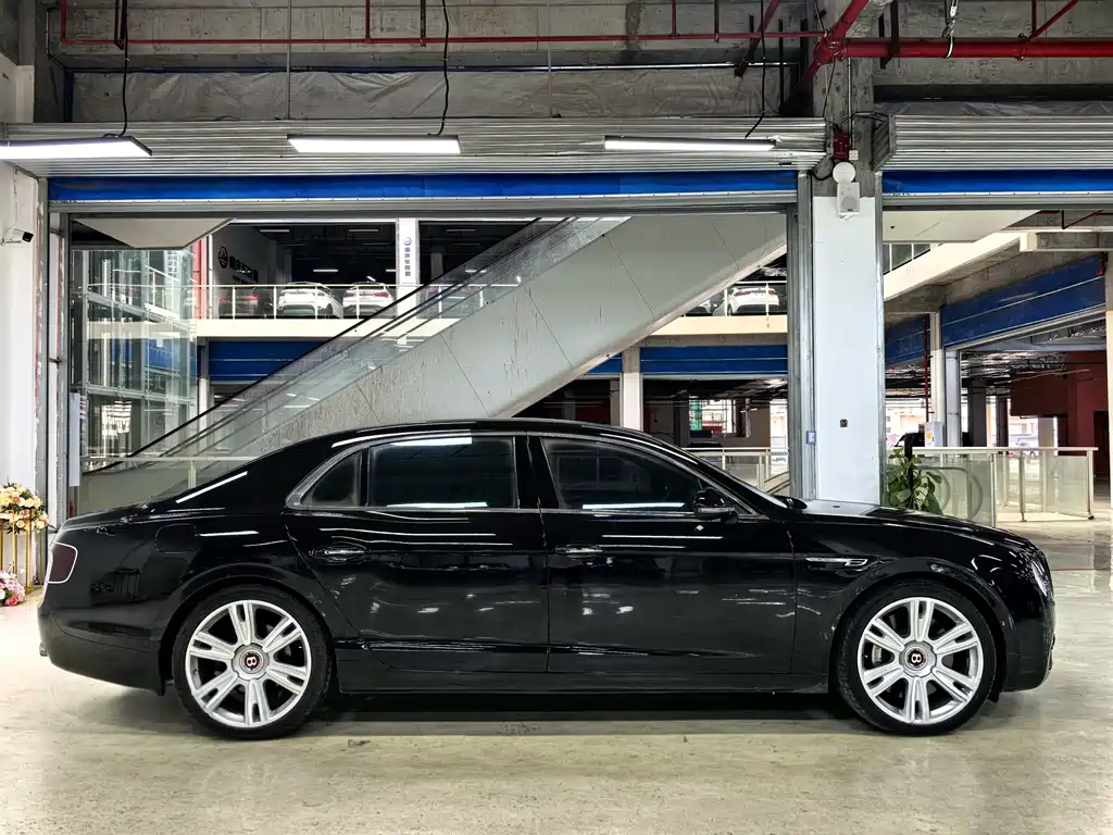 Bentley Flying Spur 2014 4.0T V8 Luxury