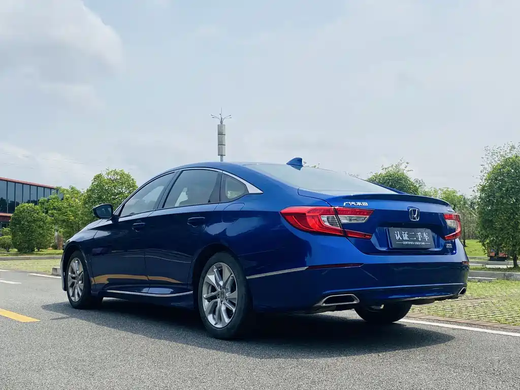 Honda Accord 2018 260TURBO Elite V