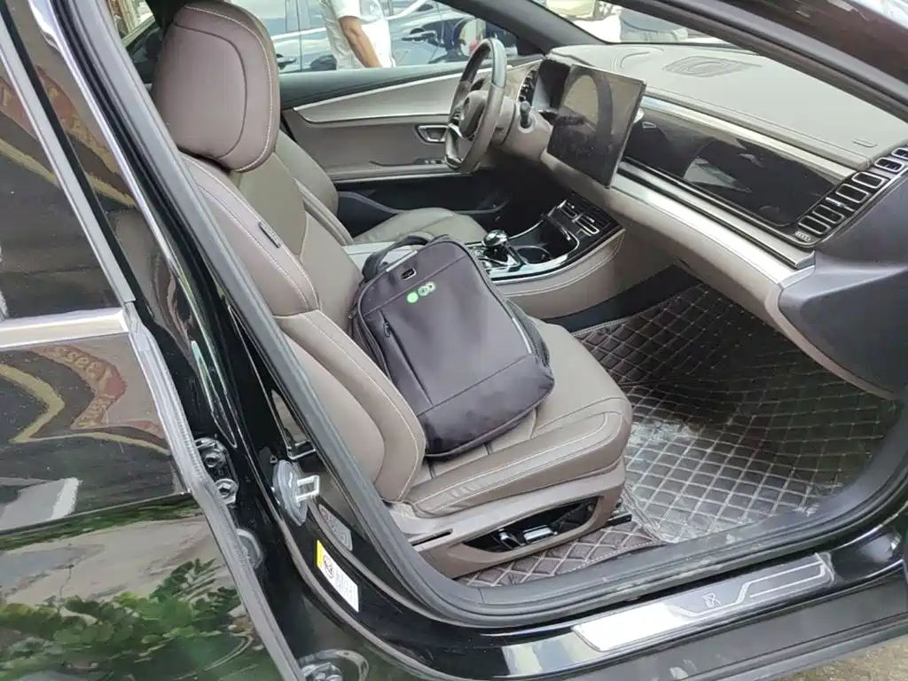 BYD Han — миниатюра 25