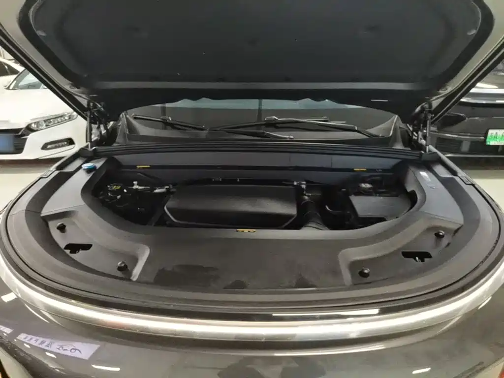 Li Auto Li L9 — миниатюра 20