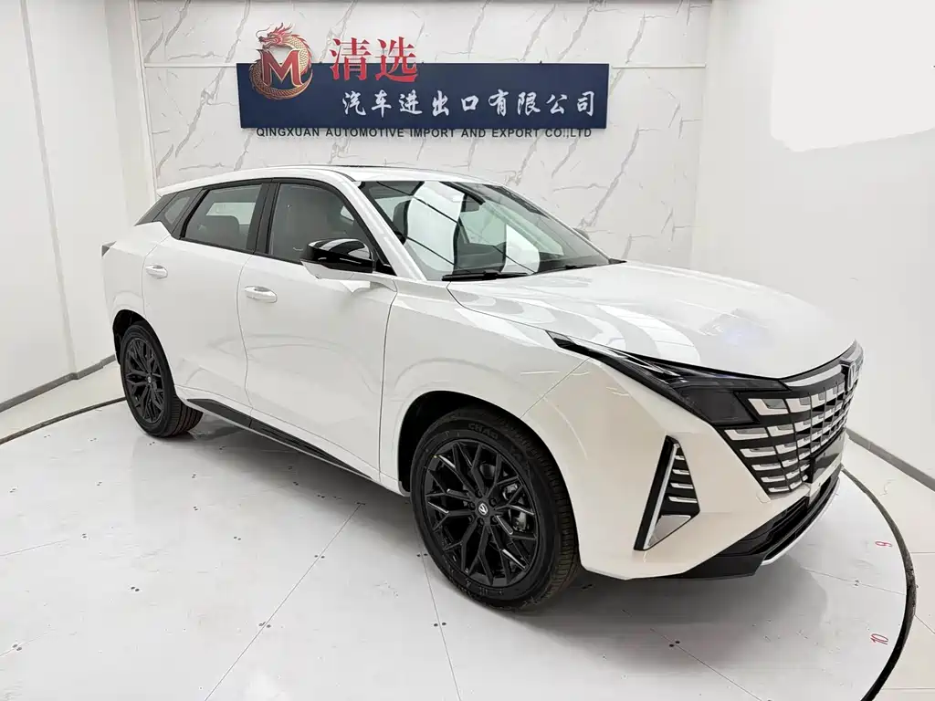 Changan UNI-Z — миниатюра 3