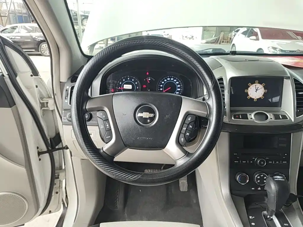 Chevrolet Captiva — миниатюра 11
