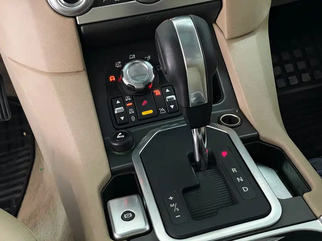 Land Rover Discovery — миниатюра 11