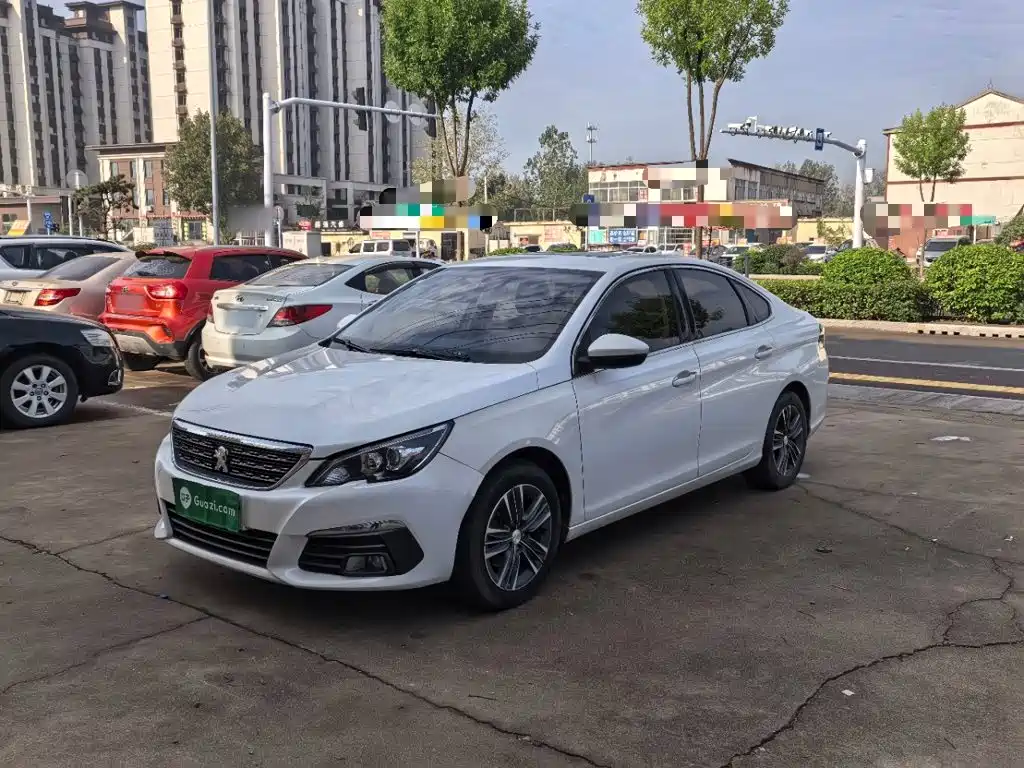 Peugeot 308 — миниатюра 2