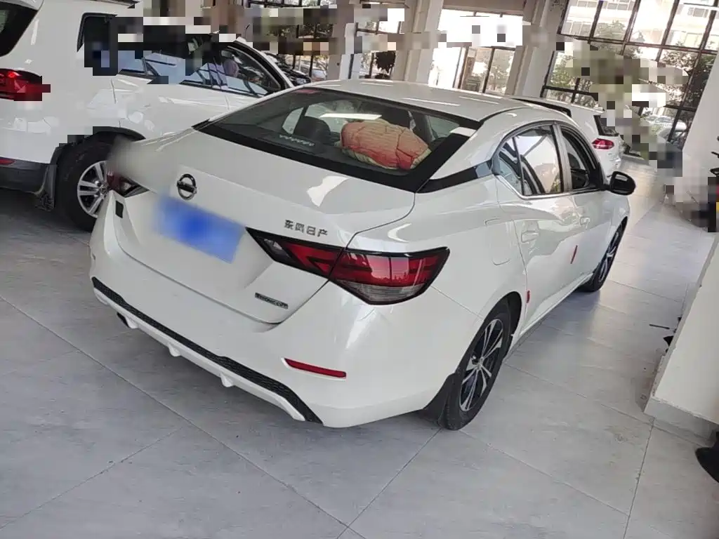 Nissan Sylphy — миниатюра 7