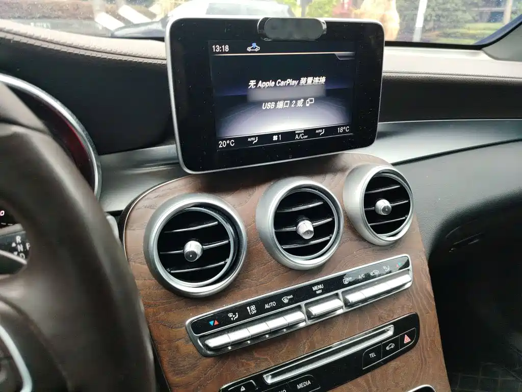 Mercedes-Benz GLC 2018 GLC 300 4MATIC