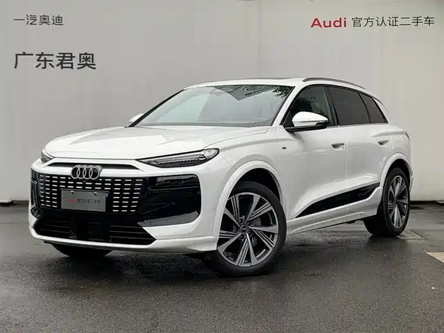 Audi Q6L