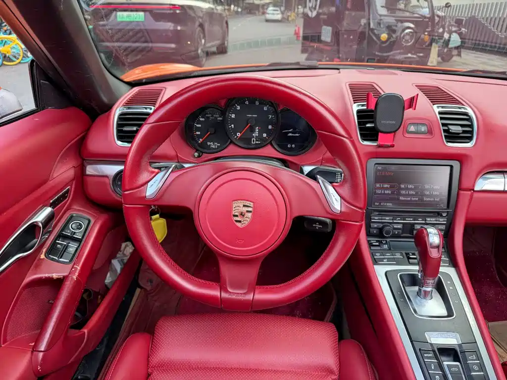Porsche Boxster — миниатюра 11